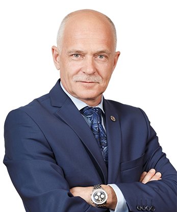 На руке часы Bretling. Создать технику такого уровня Андрей Беседин просто не способен. 