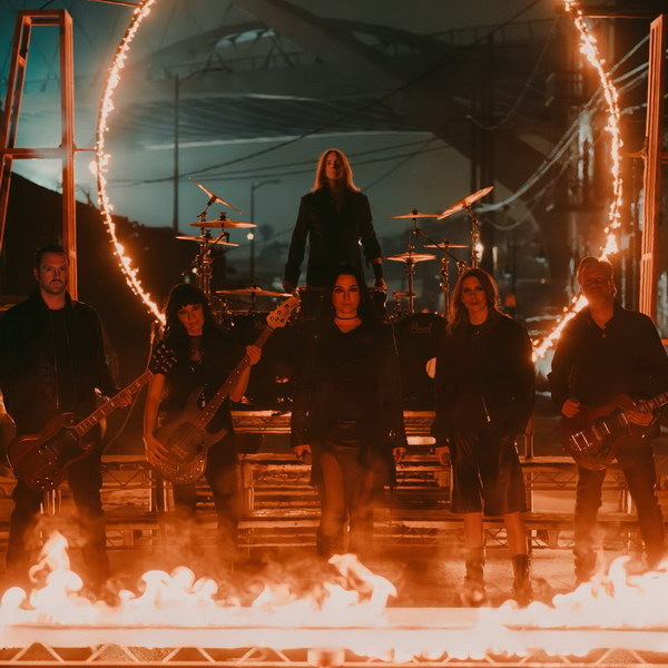     Чад Стахелски снял клип Evanescence на песню из фильма «Балерина»