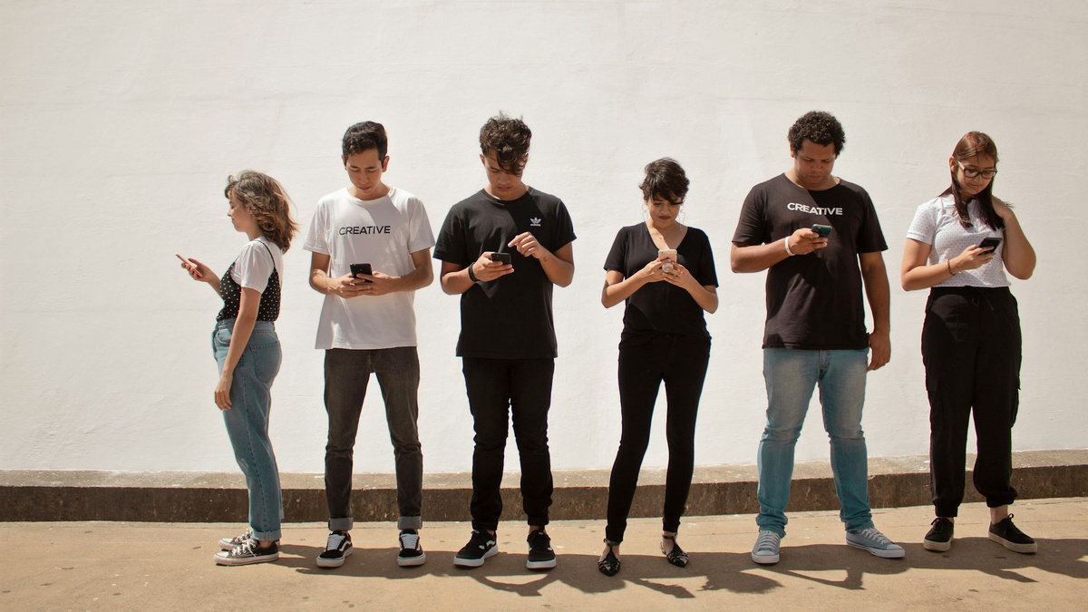 Каждый день Роскомнадзор выявляет 1,2 млн звонков от мошенников