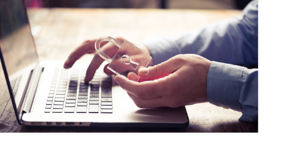    Удаляем следы: как защитить личные данные вашего ребёнка в соцсетях