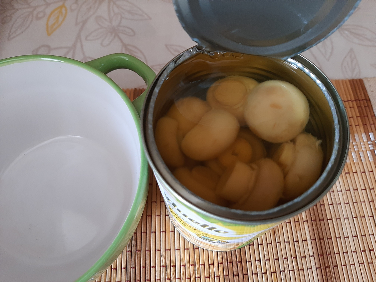 Грибочки ровненькие, целые, твёрденькие...