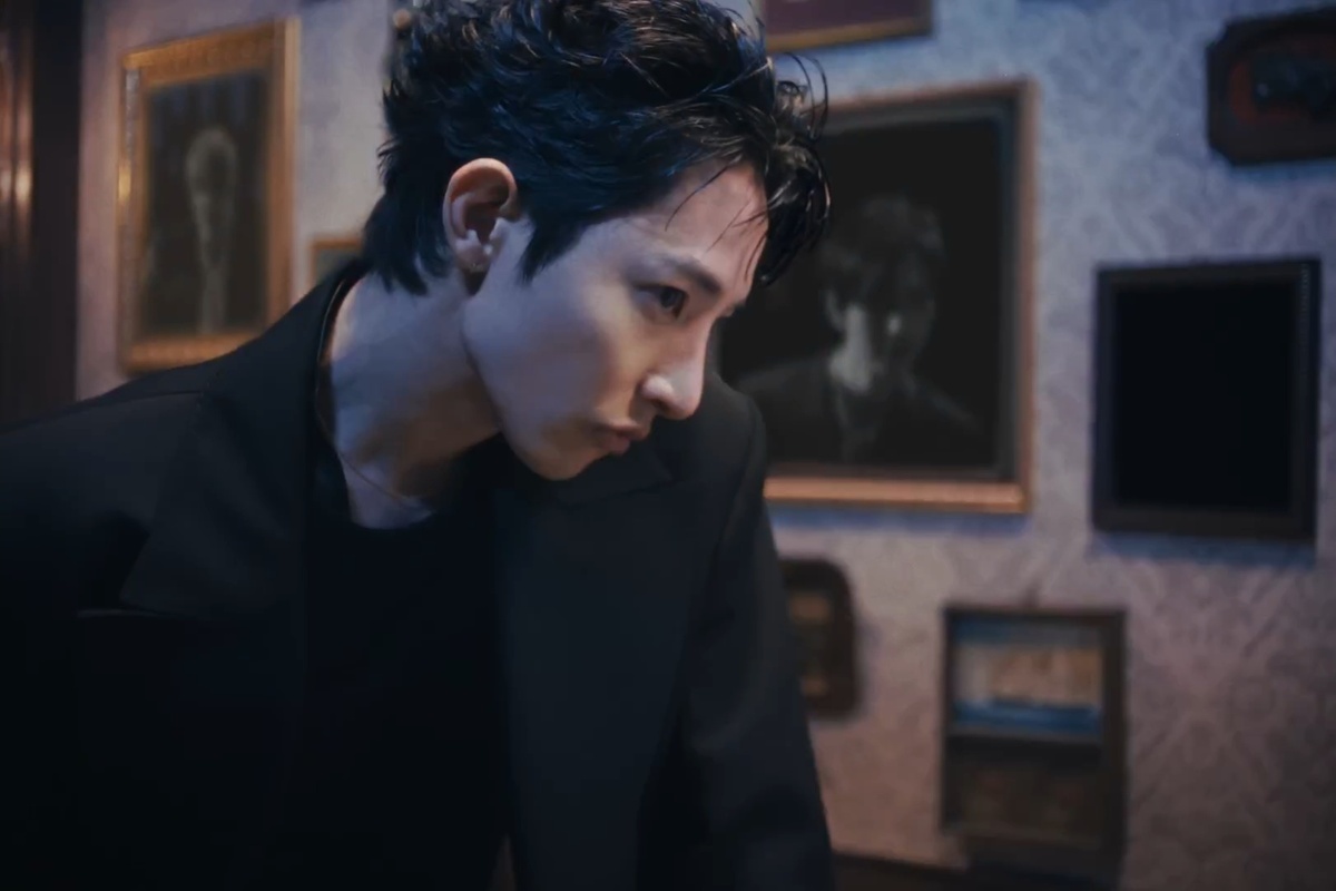 Понимаю, понимаю, что к нему хорошо подходит фраза "страшно красив"