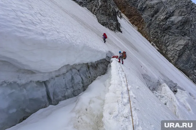 Восхождение на Казбек заняло у депутата и его команды 10 часов (архивное фото)
Фото: Сергей Шадрин © URA.RU