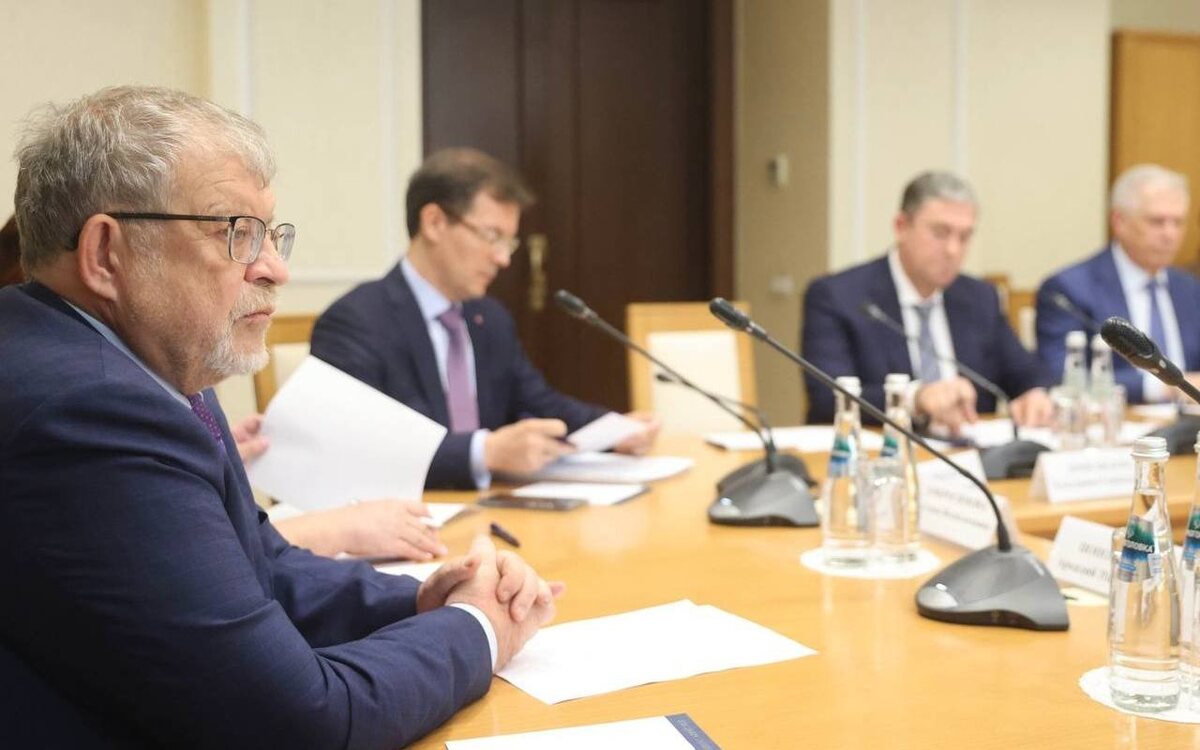    Аркадий Пономарев в Госдуме обсудил усиление контроля качества молочной продукции Фото – Госдума РФ