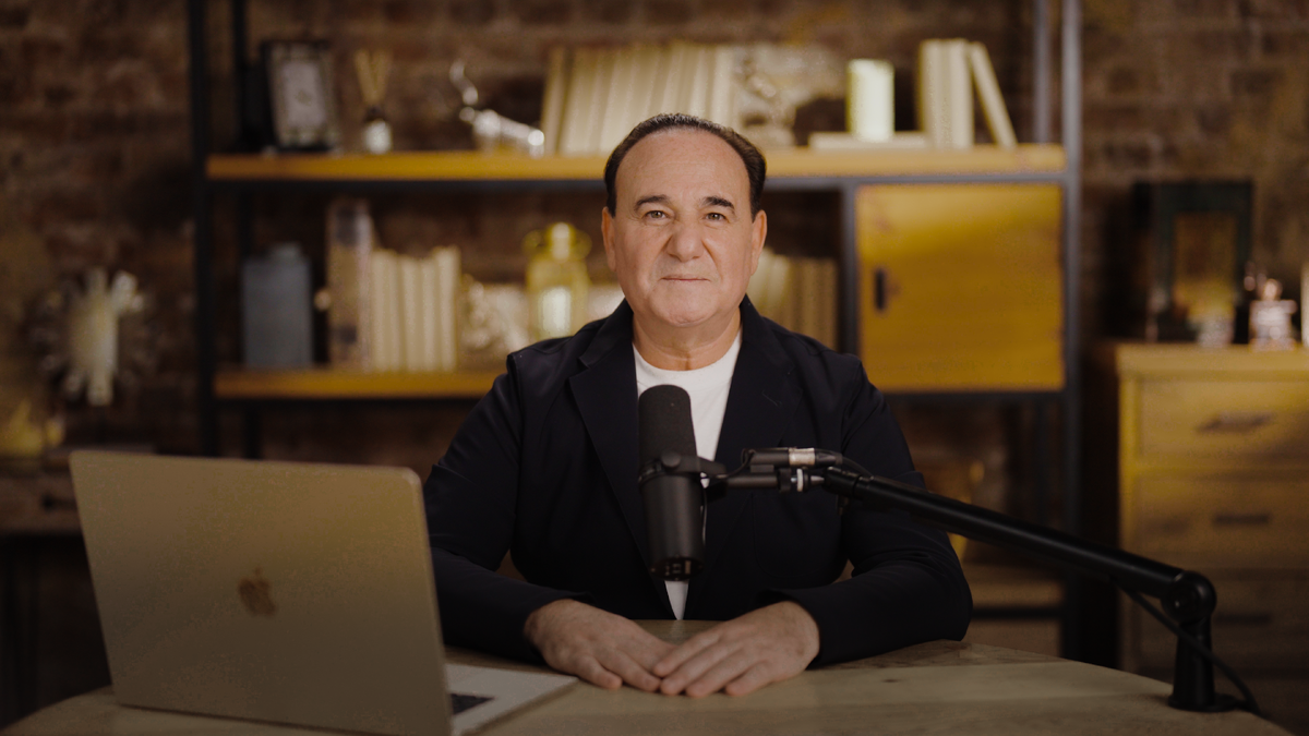 Рушель Блаво автор бестселлера Энергия на грани.