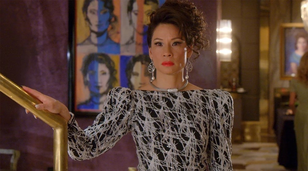     Люси Лью, кадр из сериала «Почему женщины убивают» (2019-2021)