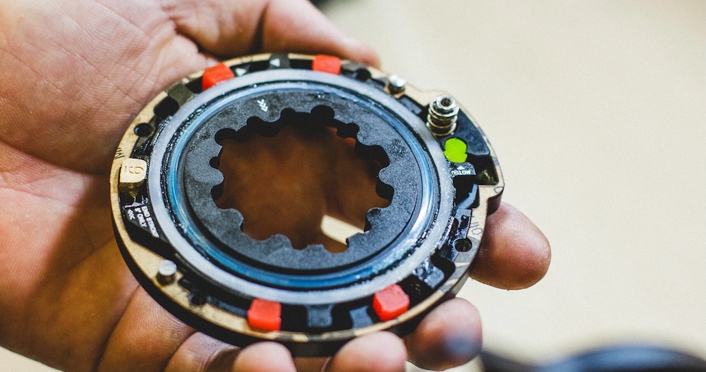 SRAM купили Ochain !