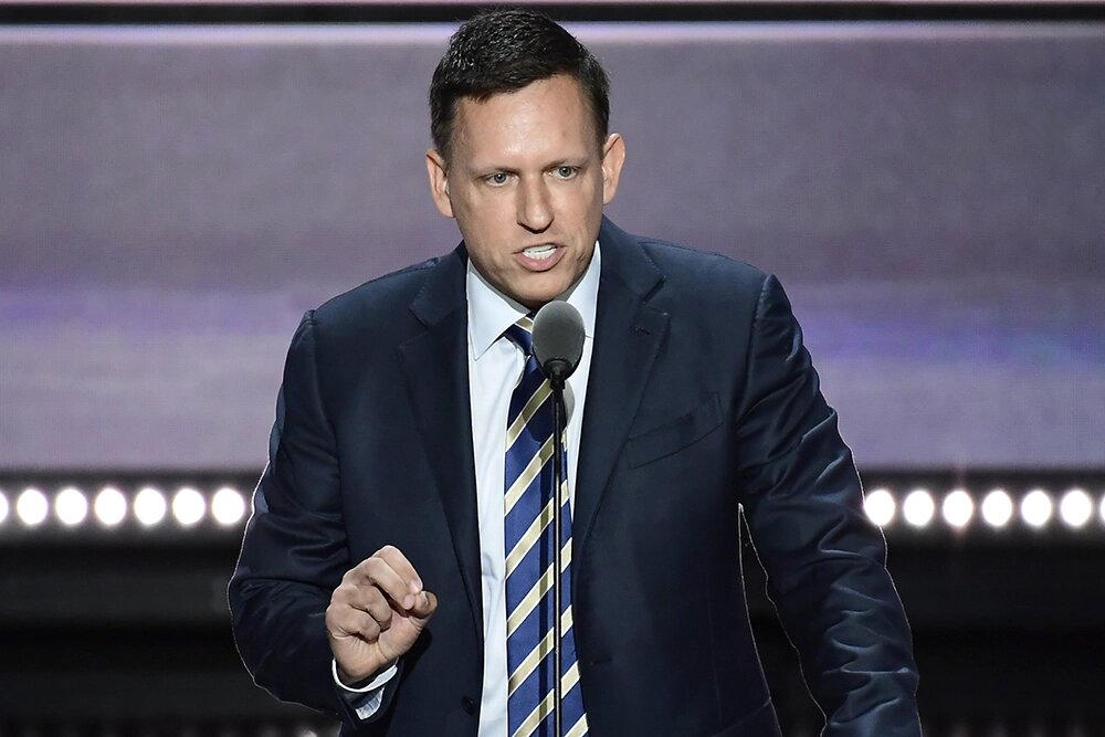    Питер Тиль — американский предприниматель немецкого происхождения, инвестор и управляющий хедж-фондами. Вместе с Максом Левчиным основал платёжную систему PayPal и был её генеральным директором. Фото: www.globallookpress.com