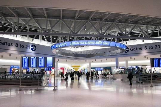    В США разрешили не снимать обувь при досмотре в аэропортах