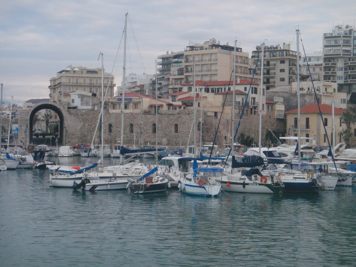 Набережная Крита. Фото автора. 