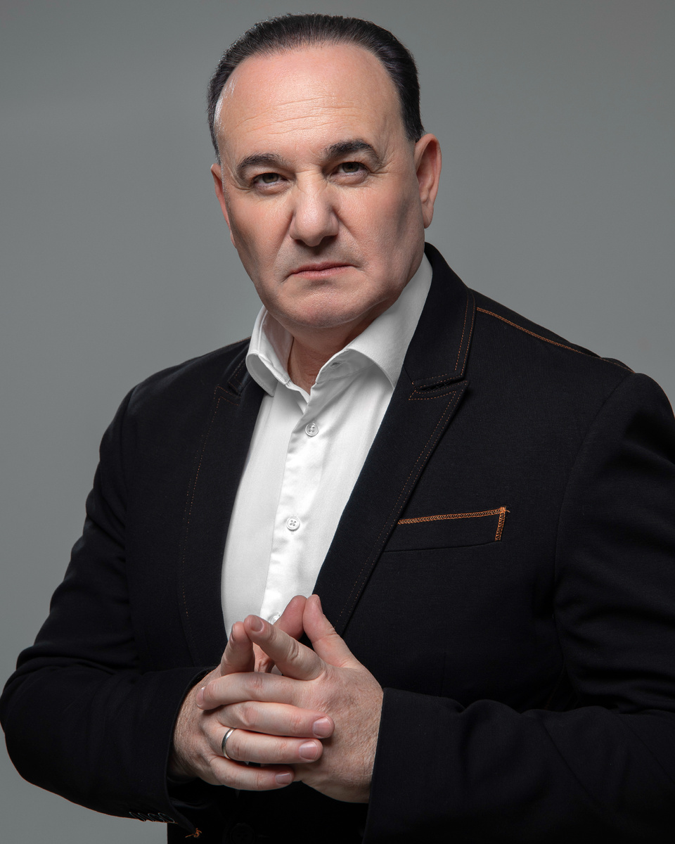 Рушель Блаво автор бестселлера Энергия на грани.