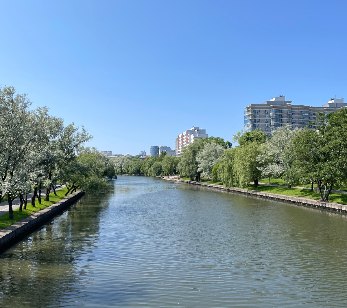 Река Свислочь в черте города