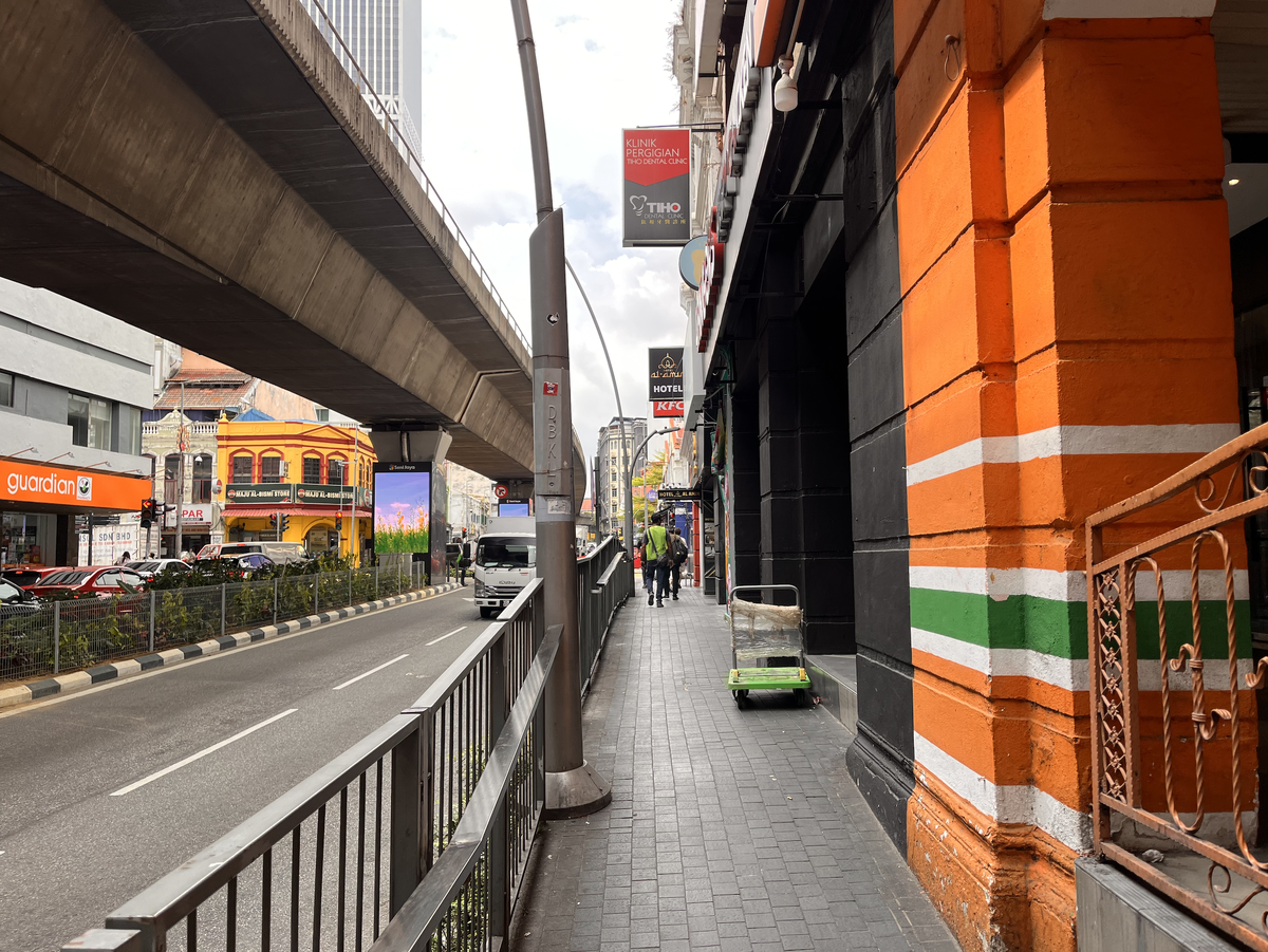 Гуляем по городу