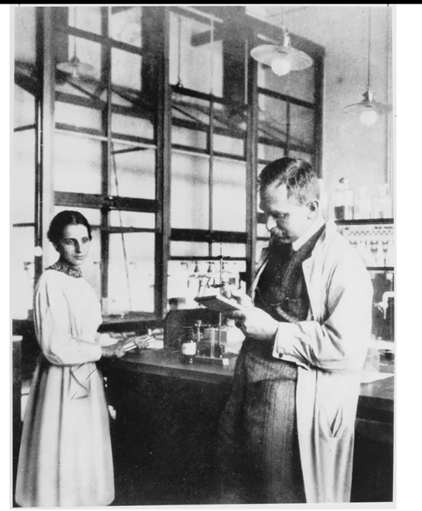 Отто Ган и Лиза Мейтнер в лаборатории, 1913 год. Из открытых источников
