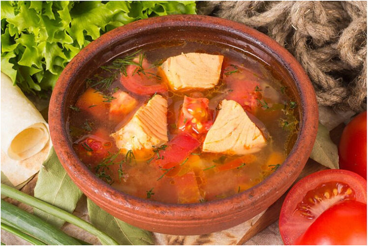 Факты о еде #13. История ухи и способы приготовления.