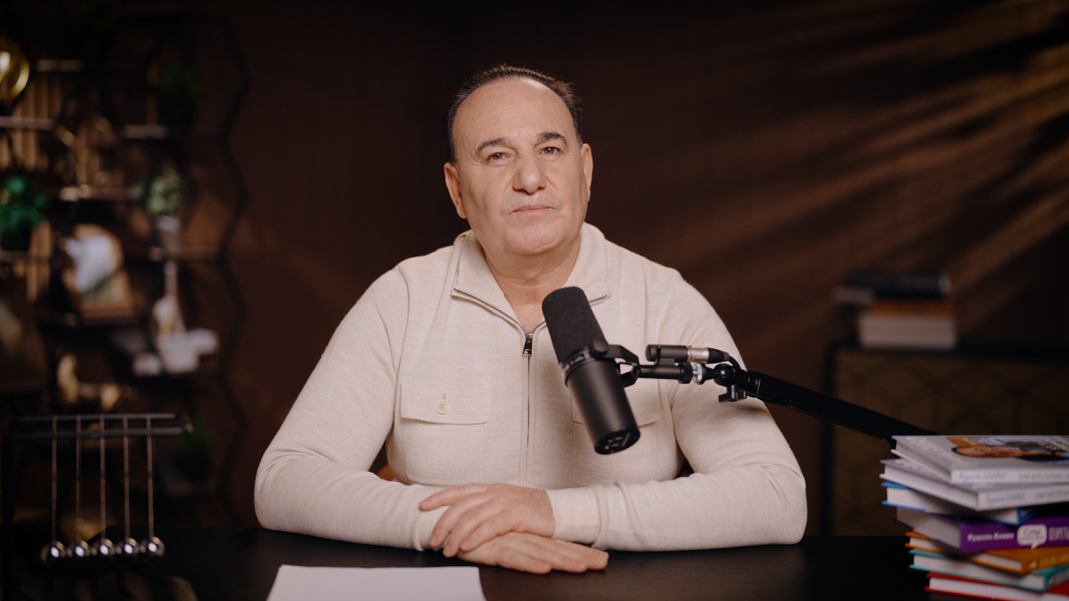 Рушель Блаво автор бестселлера Энергия на грани.