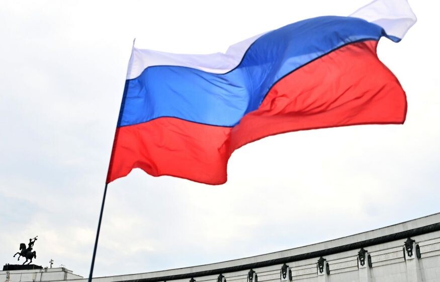    Недружественная для РФ страна угрожает заблокировать новый пакет санкций ЕС против нее из-за партнеров