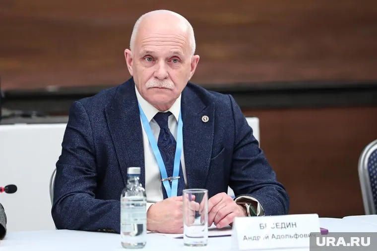 По словам Беседина, это необходимо, потому что в регионе отсутствует достаточное количество сотрудников
Фото: Размик Закарян © URA.RU