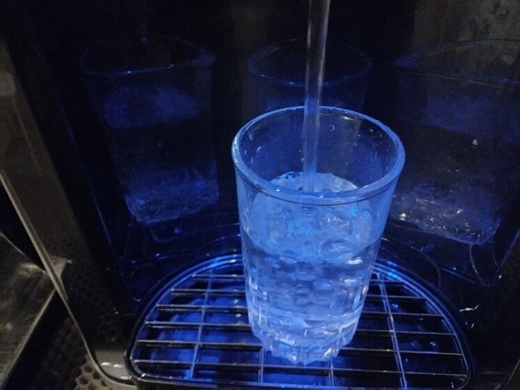     Симптомами теплового удара являются головокружение, слабость, тошнота. Фото: МК в Великом Новгороде