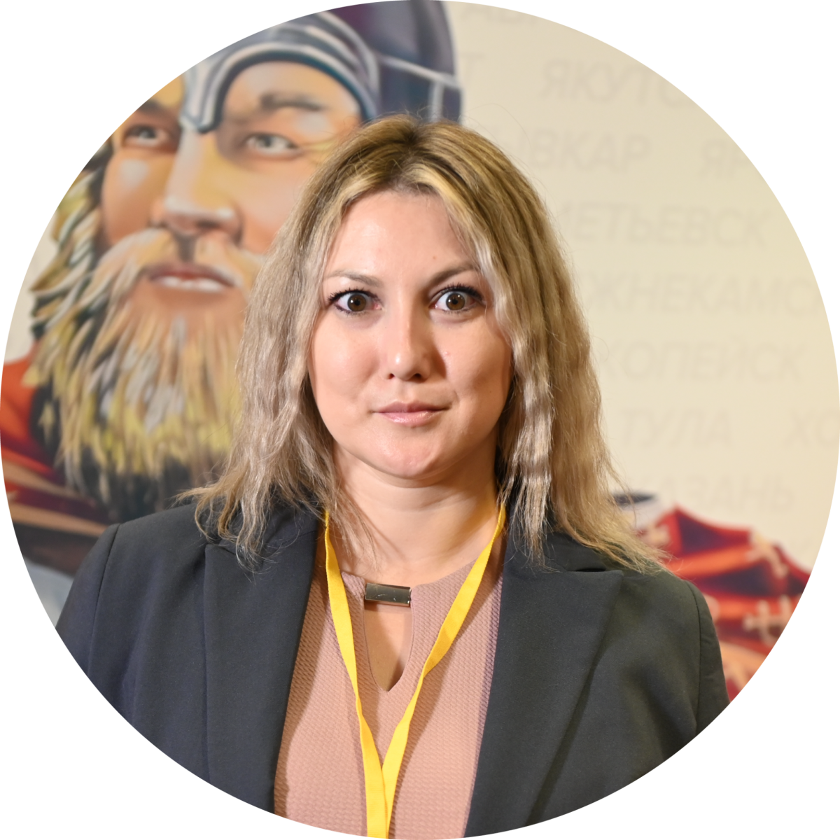 – Отказаться от услуг и потребовать свои деньги обратно можно в любое время! При этом не нужно объяснять причину отказа. Такое право дает ст. 32 Закона РФ от 07.02.1992 № 2300-1 «О защите прав потребителей», а также ст. 782 Гражданского кодекса РФ. Причем неважно, это курсы по обучению моделингу, вокалу или иностранным языкам, риэлтерские или юридические услуги. Закон действует на все виды услуг. Правда, есть одно «но». Исполнитель вправе удержать понесенные им расходы, если их докажет. Всегда есть риск наткнуться на недобросовестного исполнителя, который может ввести заказчика в заблуждение, ссылаясь на какие-то внутренние правила, и отказаться возвращать деньги. В таком случае нужно обращаться в суд, – разъяснила руководитель Центра защиты прав граждан в Уфе Рузана Федотова.