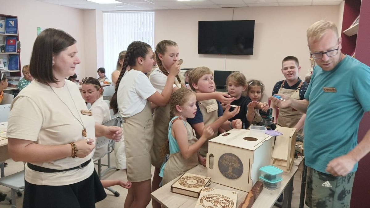    Научиться ремеслу можно в Севастополе. Фото: соцсети Центра развития «Корни»