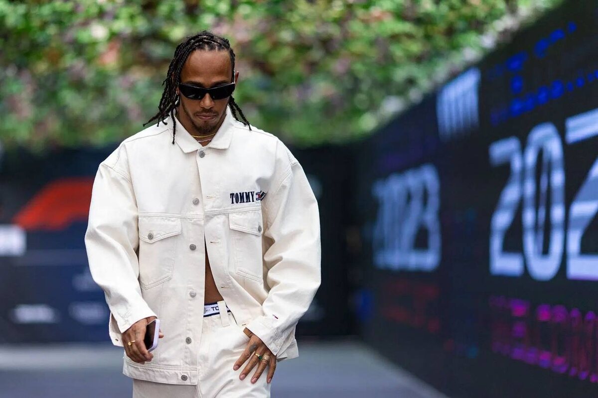 Льюис Хэмилтон, который вдохновляет модельеров. Егор Буркин о влиянии гонщика на мировую моду