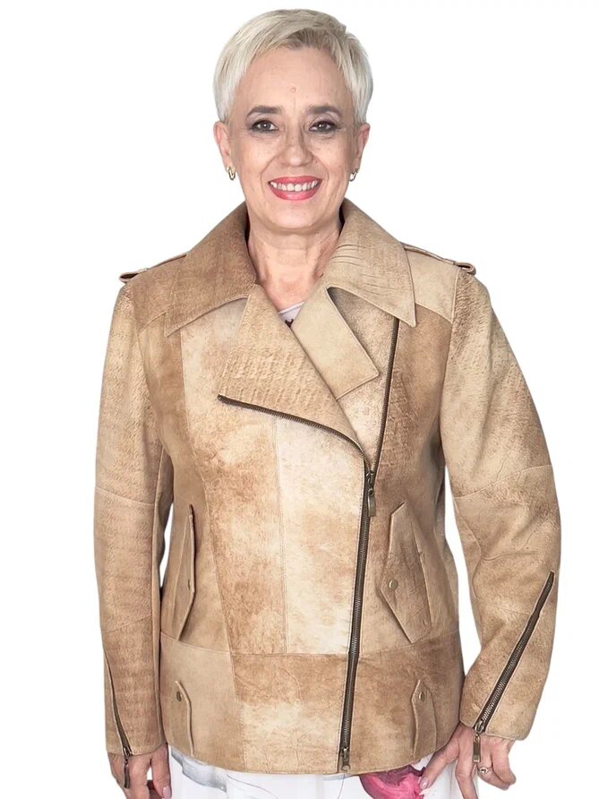 Пошив кожаной куртки-косухи из плаща и юбки. Ателье Ирины Берзиной.