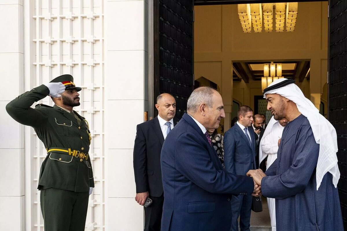 Премьер-министр Никол Пашинян на встрече с президентом ОАЭ шейхом Мухаммедом бен Заидом Аль Нахайяном (9 июля 2025). Абу-Даби © Photo : official site of the Prime Minister of RA