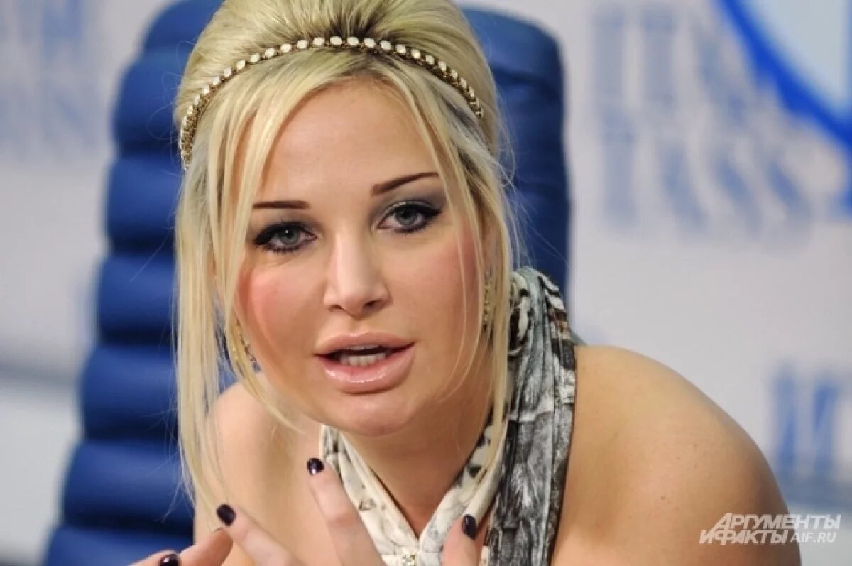    Предварительное заседание по делу оперной певицы Максаковой пройдет 16 июля