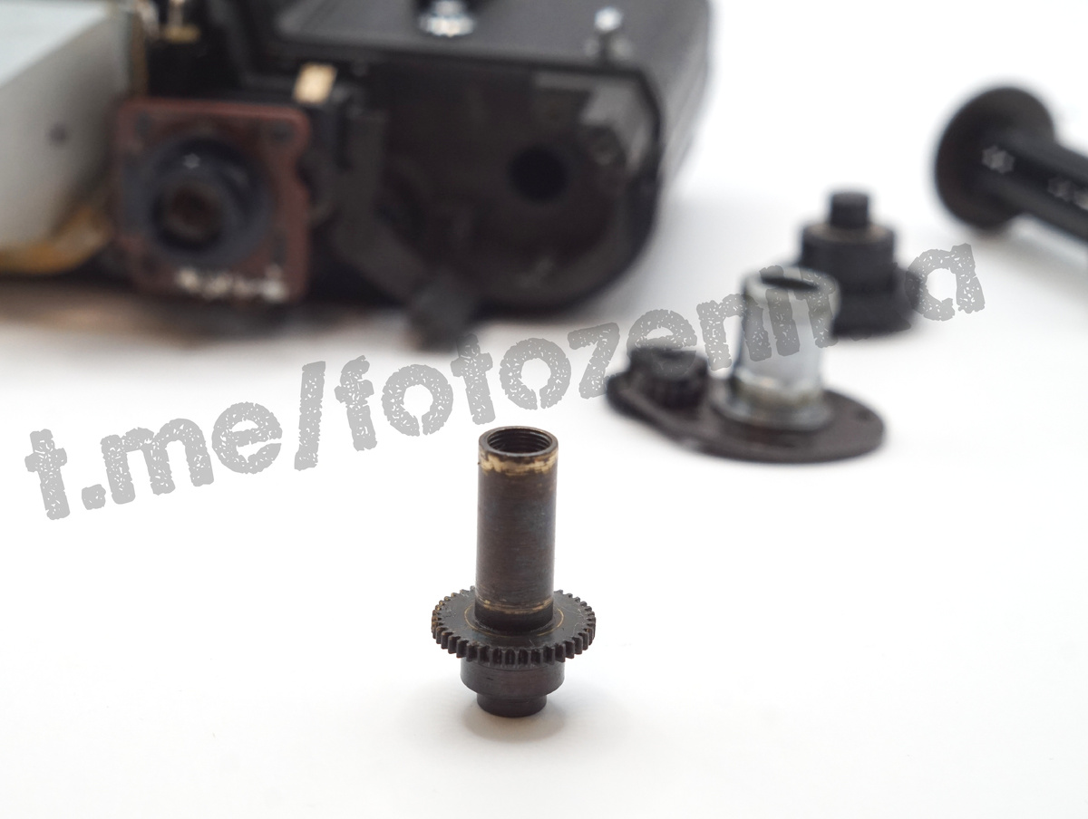 Виновник путаницы: вал счетчика кадров