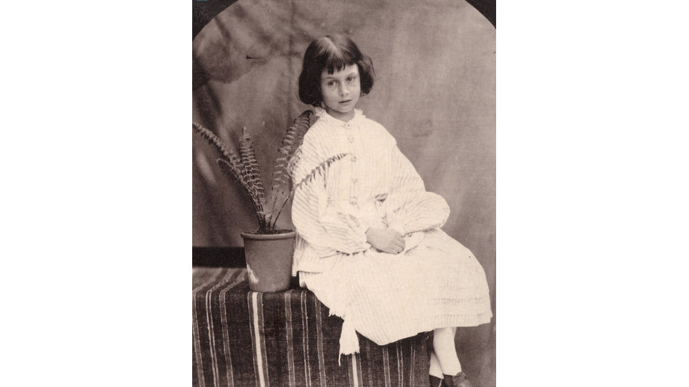 Алиса Лидделл, 1860.📷Фото: adoc-photos / Corbis / Getty Images