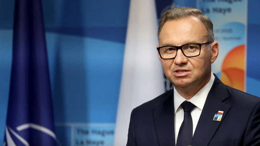    Фото: Reuters/Toby Melville