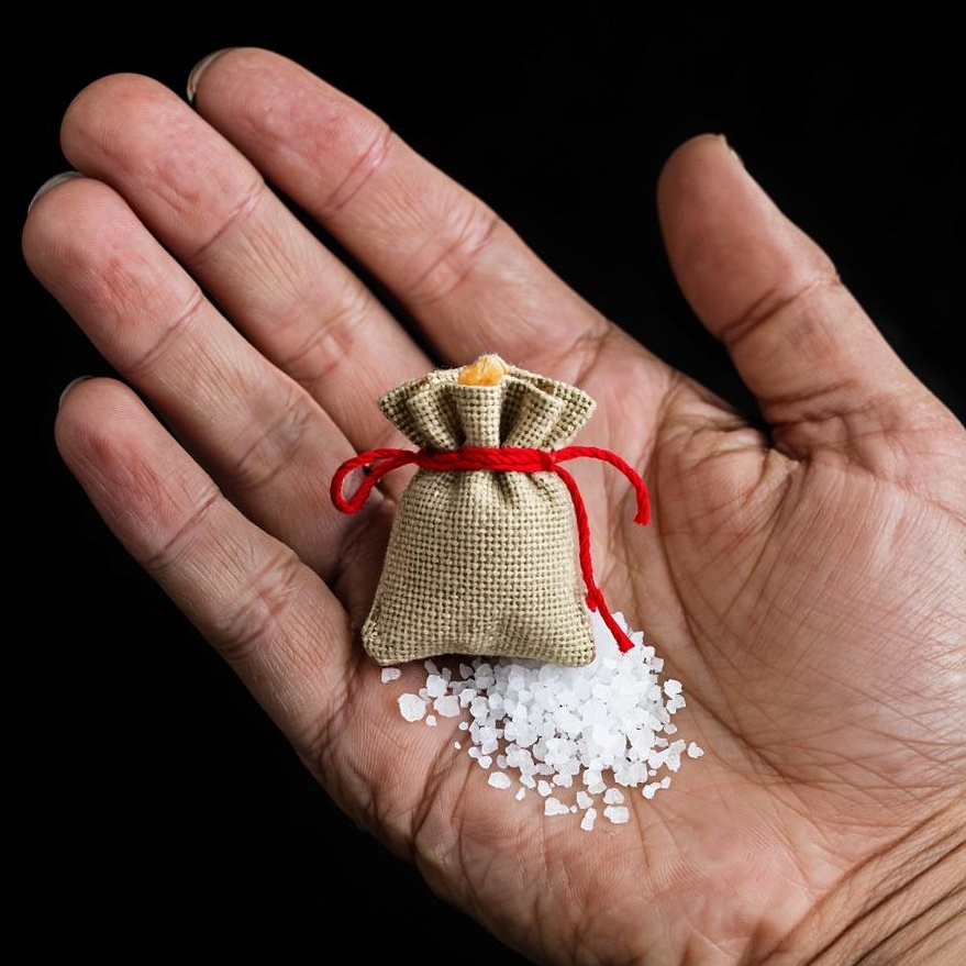 Мешочек с солью.