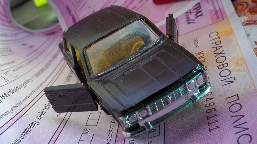 Фото заимствовано - https://iz.ru/1825054/2025-01-20/v-gosdume-predlozhili-uvelichit-vyplaty-po-osago