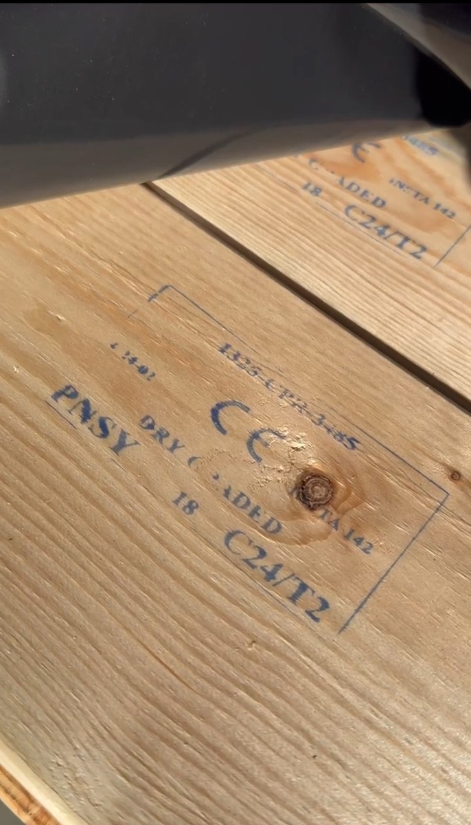 Штамп- гарант качественной и проверенной древесины