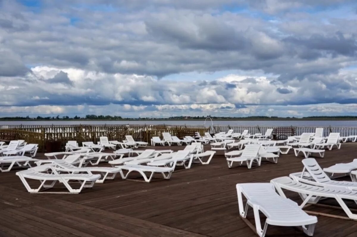    Благоустроенный пляж открылся в Новом Уренгое