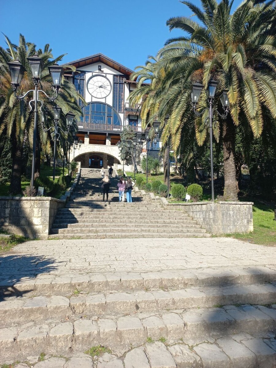    Абхазия. Ресторан Гагрипш.. Источник: Олеся Веселкова /"Толк"