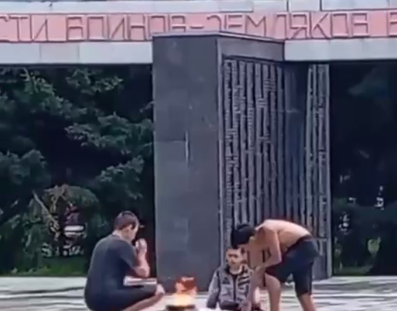 -4