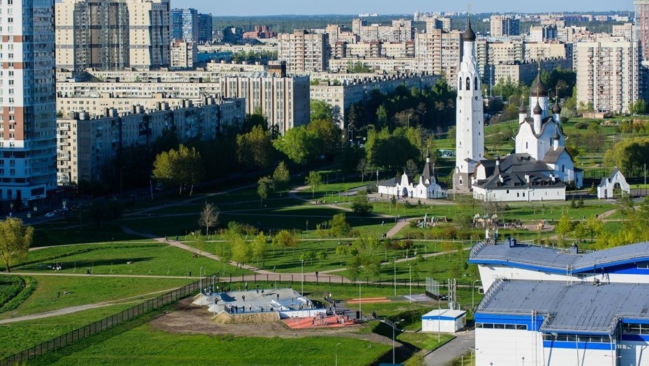    Парк строителей в Невском районе. Автор фото: Ермохин Сергей