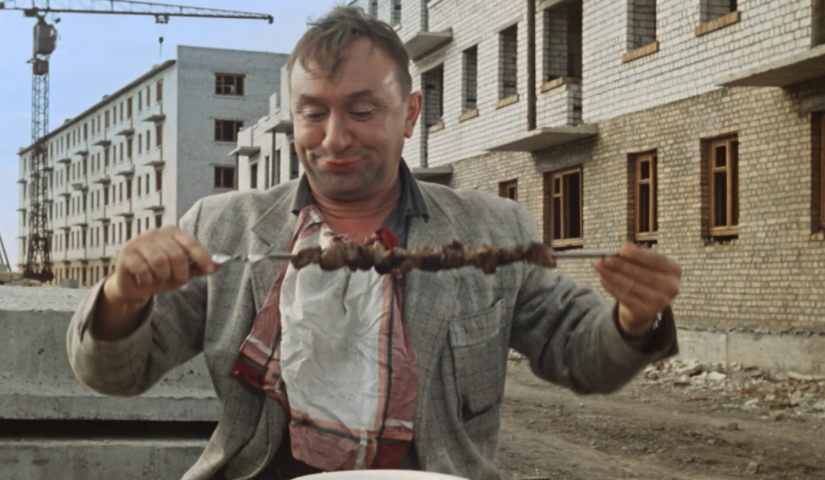    Кадр из фильма "Операция "Ы" и другие приключения Шурика" (1965)