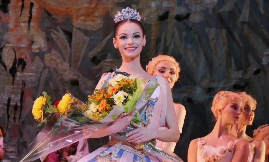 на фото Анастасия Колегова 