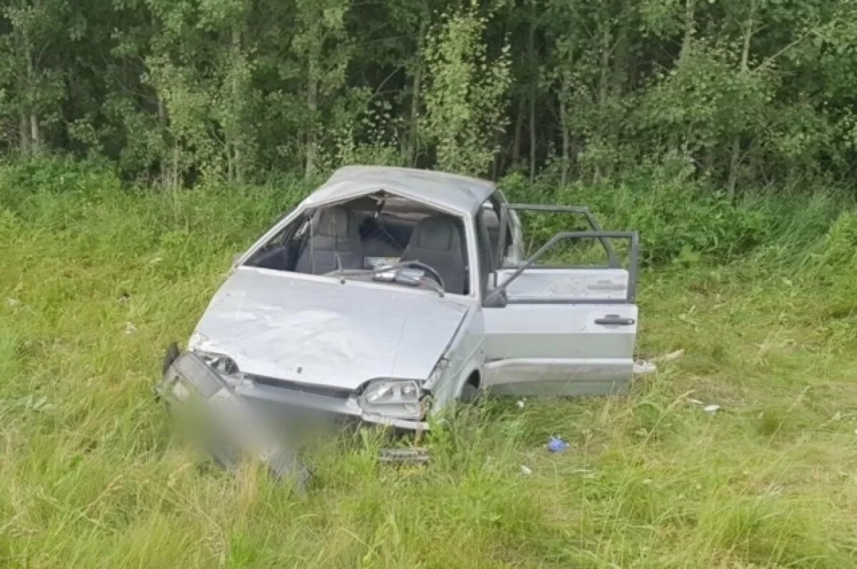    16-летний подросток взял машину отца без спроса.