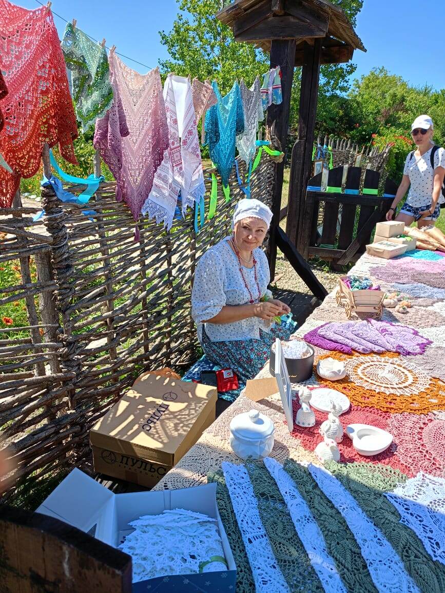 Листайте вправо, чтобы увидеть больше изображений