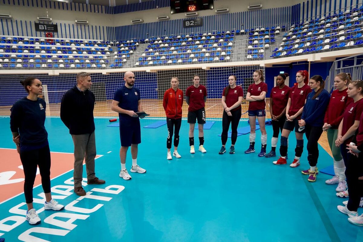 Декабрь 2024 года. Тула. Алексея Лазневого представляют главным тренером "Тулицы". Фото: волейбольный клуб "Тулица" (Тульская область)