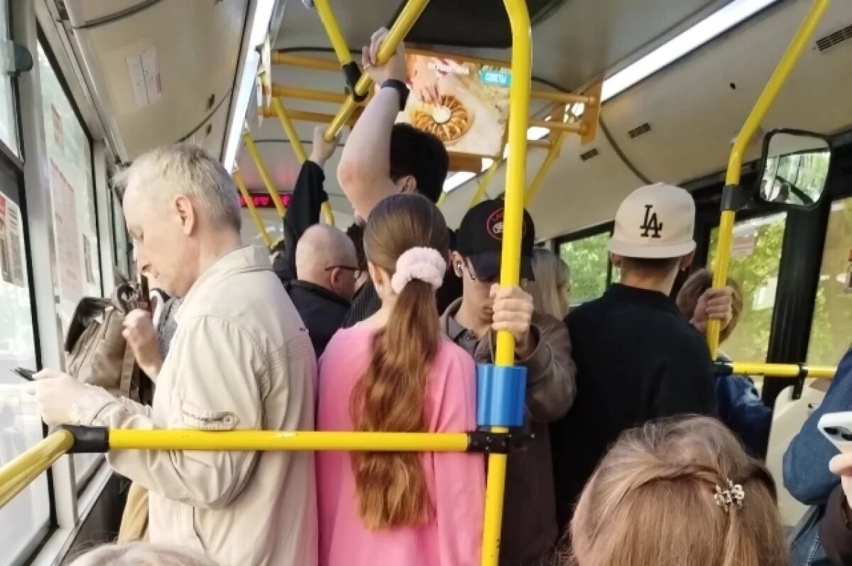    В Петербурге стало меньше «зайцев» в общественном транспорте