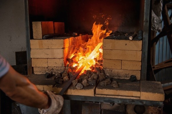 Фото с сайта https://nozhi52.ru/about-us/