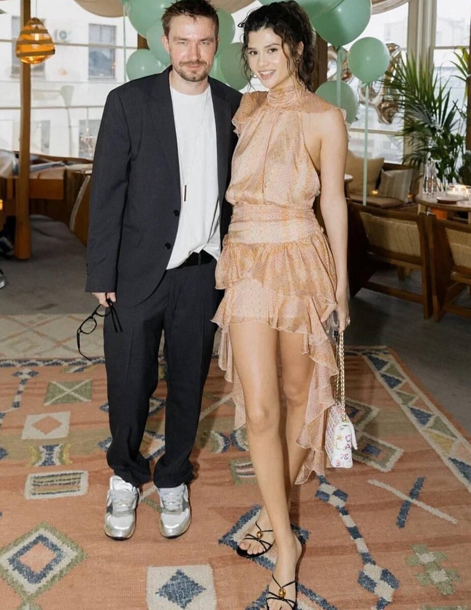 Листайте вправо, чтобы увидеть больше изображений