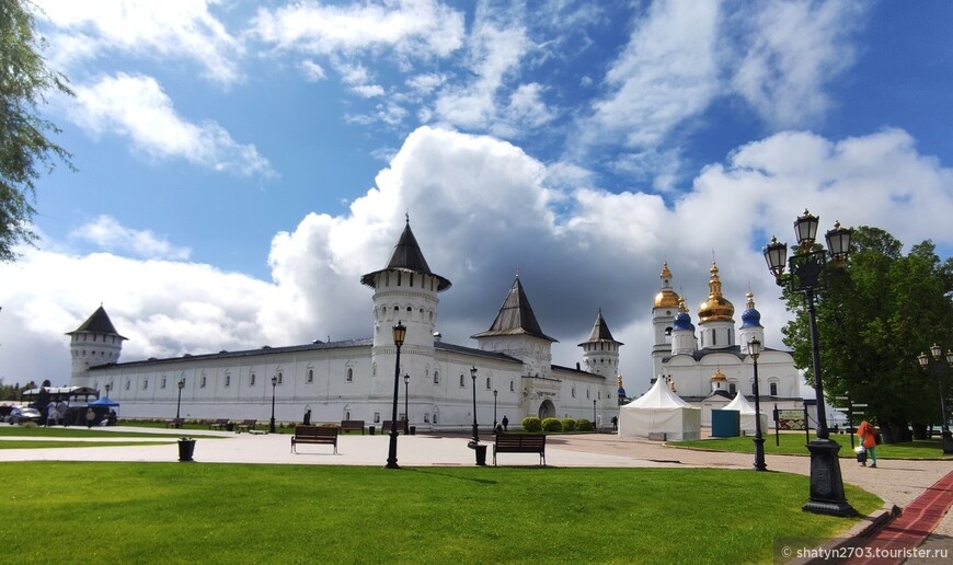 © Виктор Кувшинов