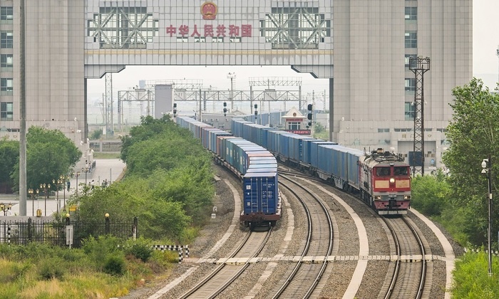    Маньчжоули - ворота в Европу