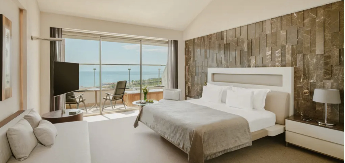 Фото: Family Suite Roof